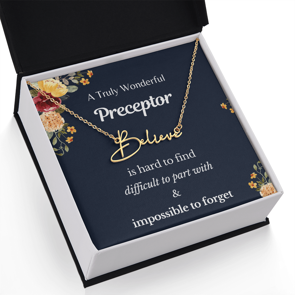 Signature Style name necklace